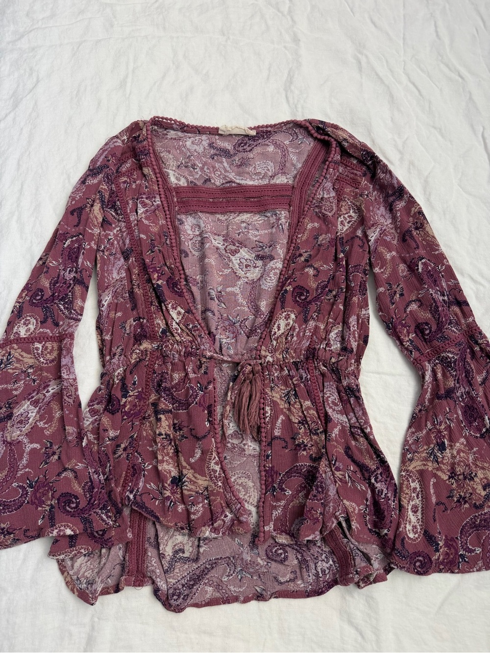 Altar'd State Mauve Paisley Tie-Front Lace-Trim Tunic Small
